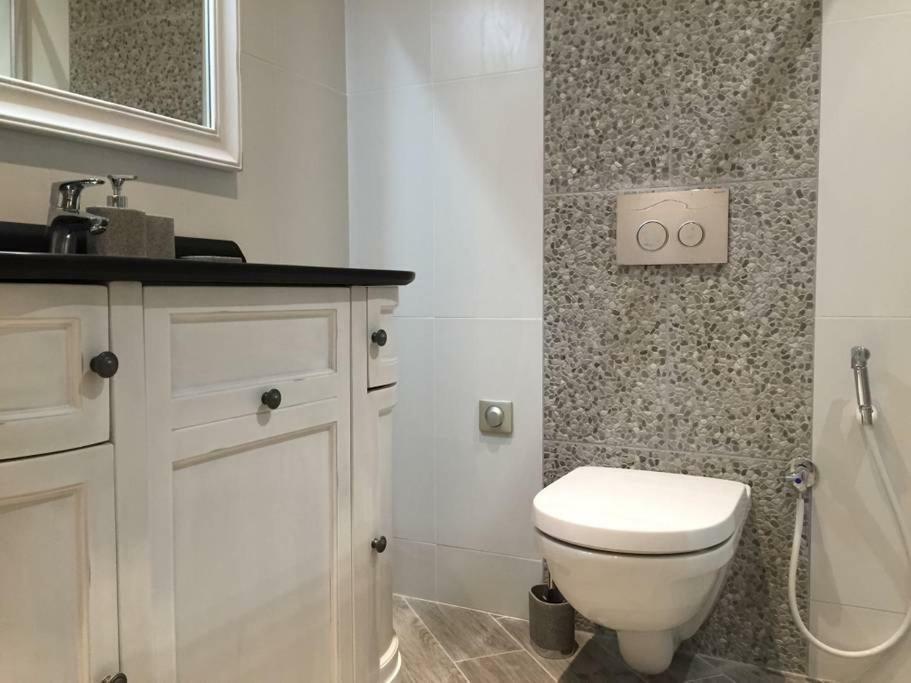 Beautiful Apartment Rue De La Croix Vieux นีซ ภายนอก รูปภาพ